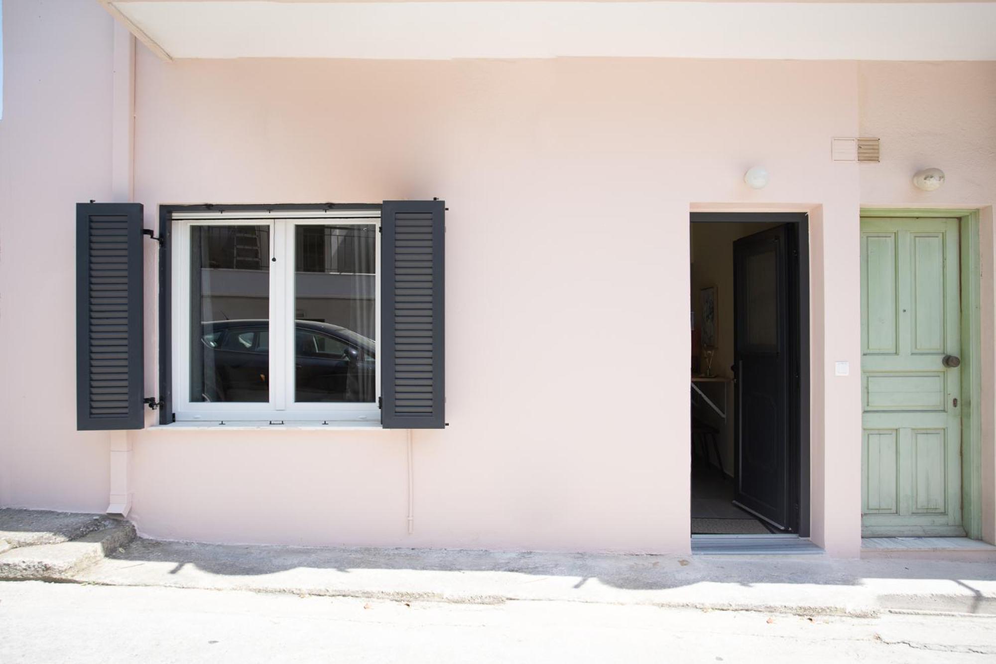 Two Bedroom Apartment, Mytilene Lesvos Экстерьер фото