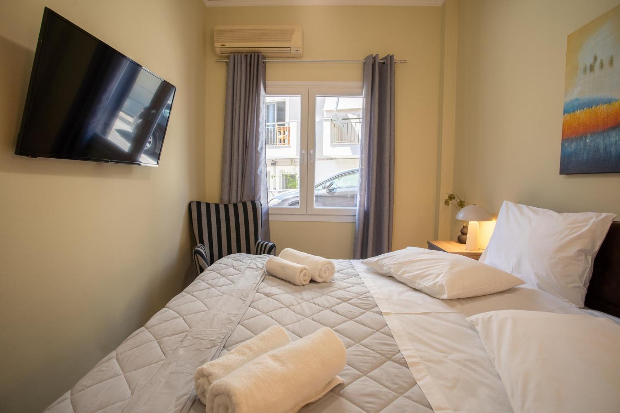 Two Bedroom Apartment, Mytilene Lesvos Экстерьер фото